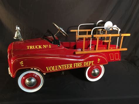 VINTAGE GEARBOX PEDAL CAR COMPANY FIRE TRUCK